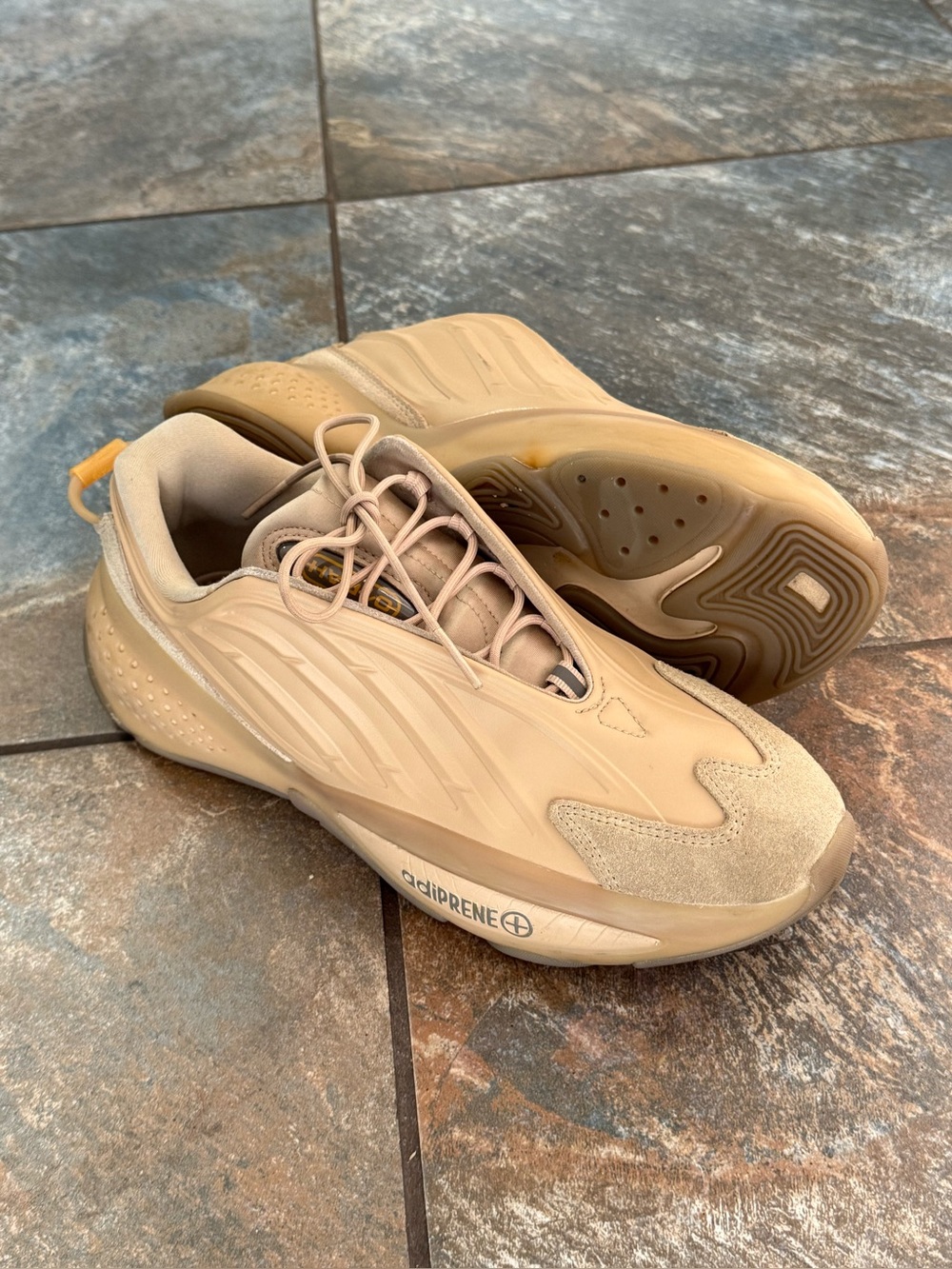 Adidas Ozrah GX3340 Sneakers/Trainers Shoes Tan/Beige Men's Size 10.5